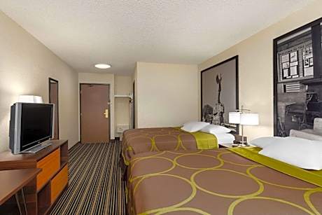 Queen Room with Two Queen Beds - Non-Smoking