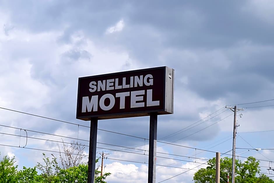 Snelling Motor Inn