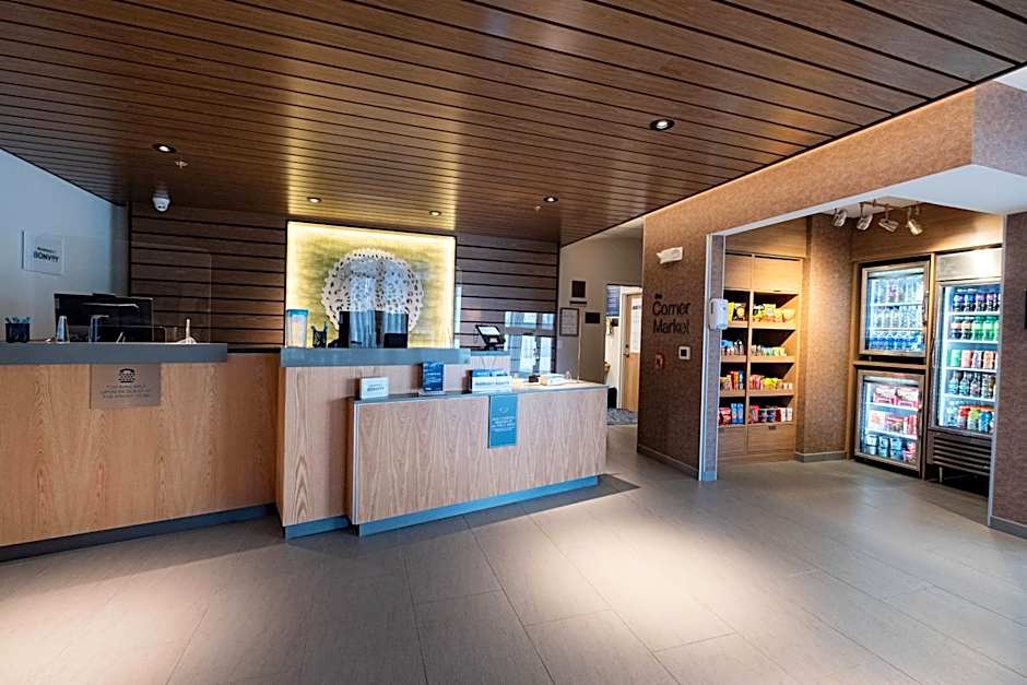 Fairfield Inn & Suites by Marriott Fond du Lac