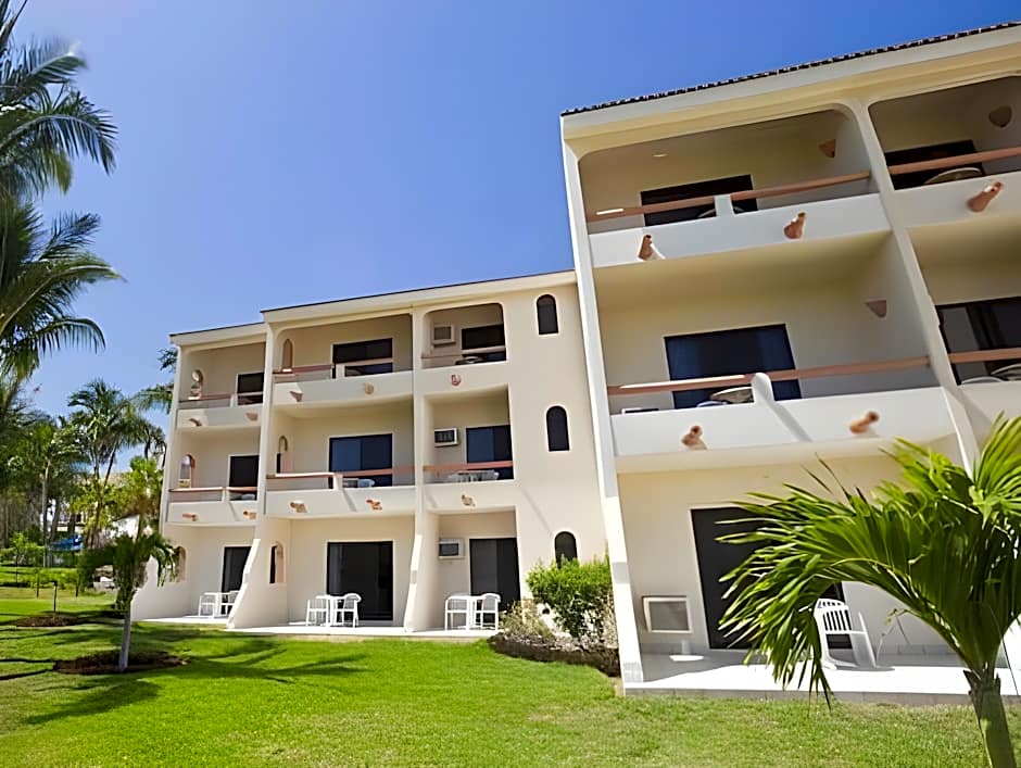 Park Royal Homestay Los Cabos