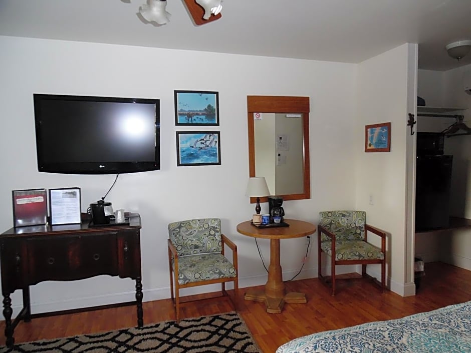 Wachapreague Inn - Motel Rooms