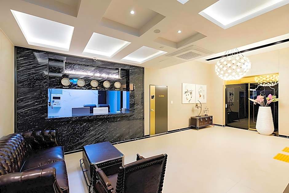 Air Sky Hotel
