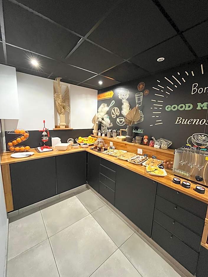 Hôtel Les Sables - Urban Style - by Logis Hotels