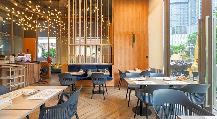 Oakwood Suites Bangkok