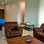 LA LOMA SUITES