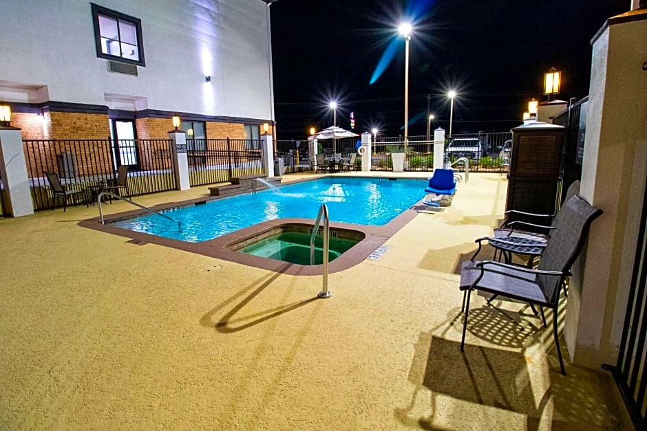 Comfort Inn & Suites