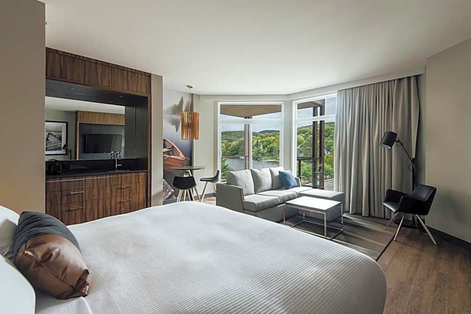 Entourage sur-le-Lac