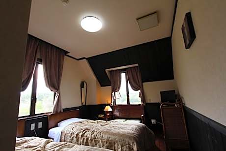 Twin Room with Sea View