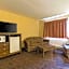Red Wing Inn and Suite