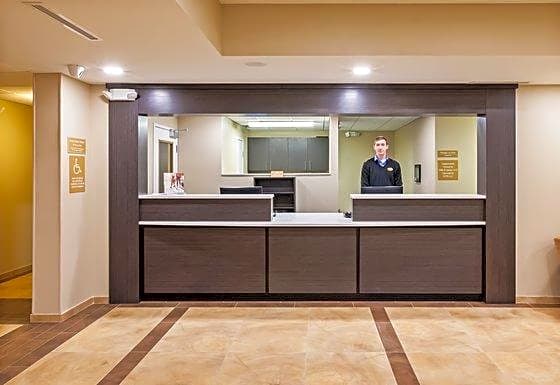 Candlewood Suites Lenexa - Overland Park Area By IHG