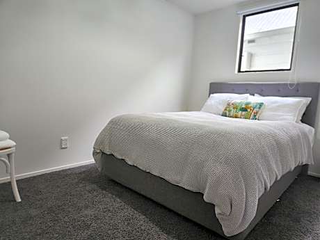 Two-Bedroom Apartment - Annex
