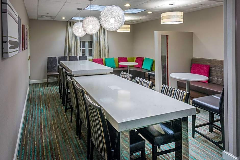 Residence Inn by Marriott Columbus