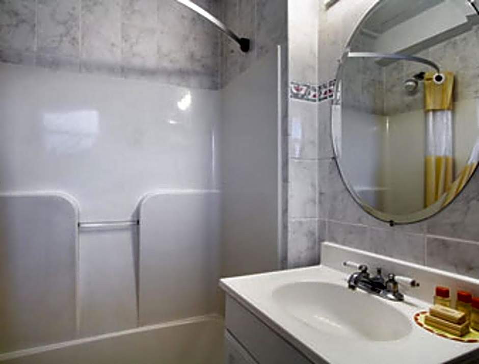 Days Inn by Wyndham Ocean City Oceanfront