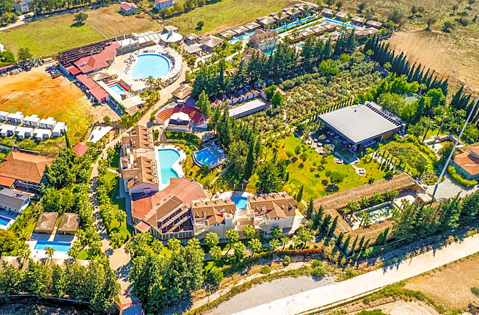 Sahra Su Holiday Village & Spa