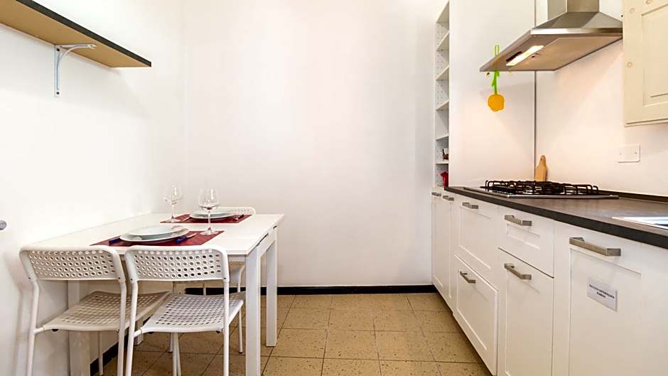 B&B Juighissa Leonora