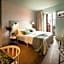 Redstone Apartments & Boutique Suites