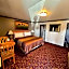 Cascade Lodge
