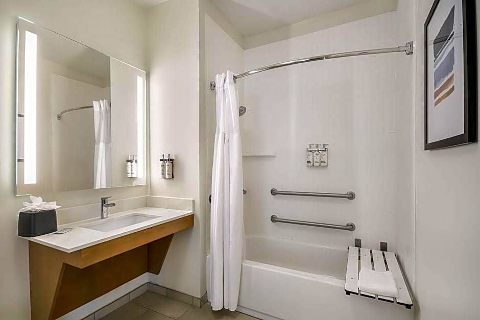 Staybridge Suites Toledo/Maumee By IHG