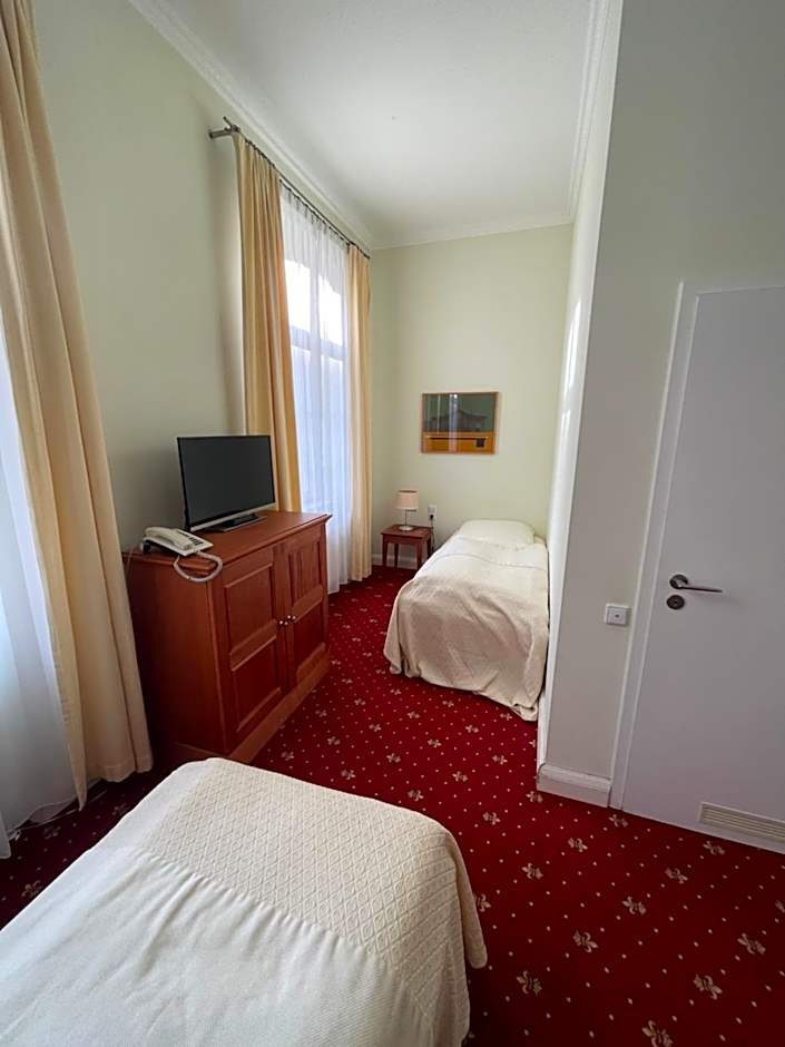Hotel Vierseithof Luckenwalde