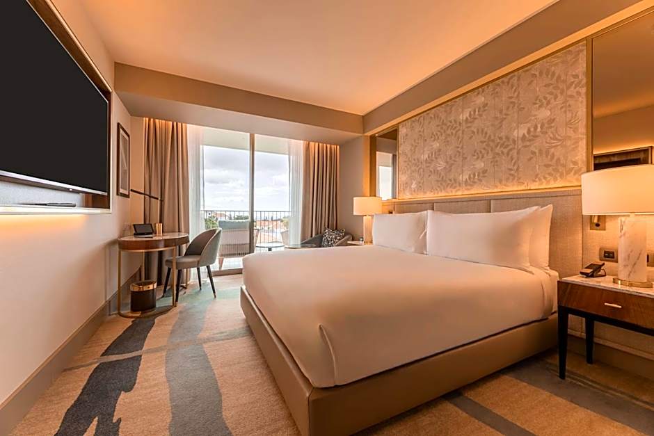 Legacy Hotel Cascais, Curio Collection by Hilton