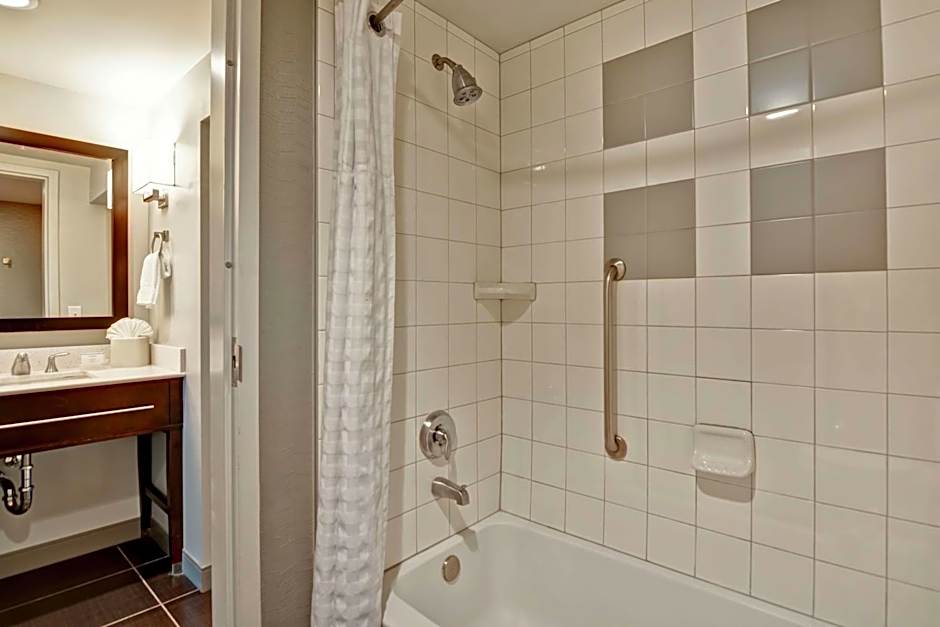 Homewood Suites By Hilton by TechRidge Parmer @ I-35