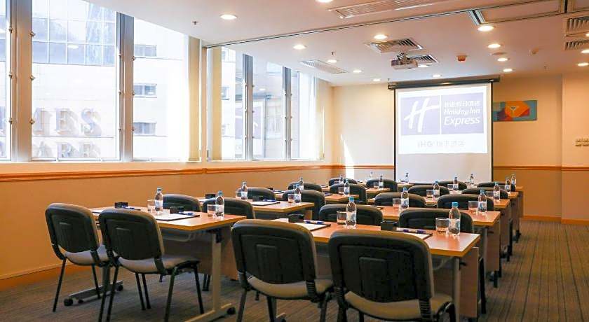 Holiday Inn Express Causeway Bay Hong Kong By IHG