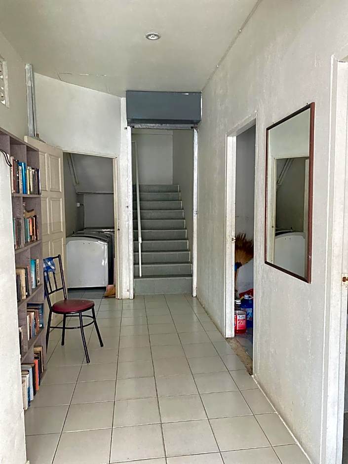 2 Vikings Guesthouse