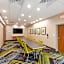 Holiday Inn Express & Suites Lindale – Tyler