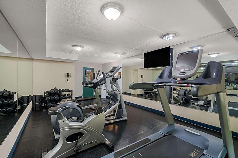 Country Inn & Suites by Radisson, Fredericksburg South (I-95), VA