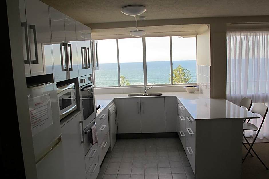 Pacific Regis Beachfront Holiday Apartments