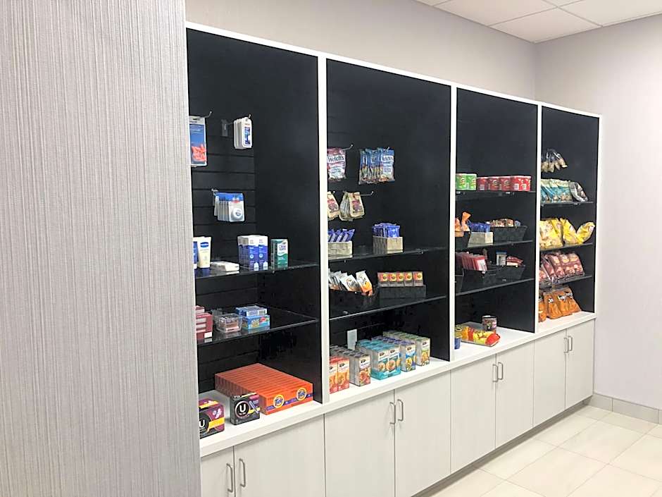 Holiday Inn Express & Suites Halifax Airport By IHG