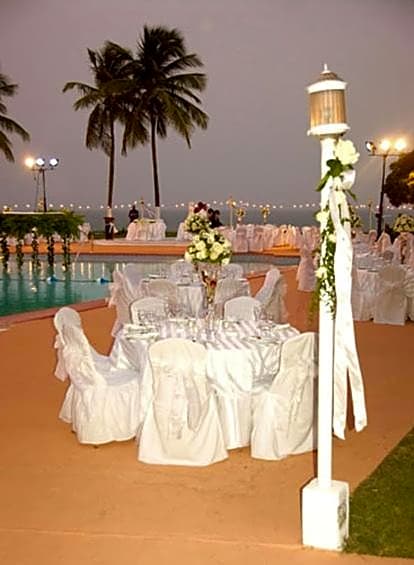 Holiday Inn Ponce & El Tropical Casino By IHG