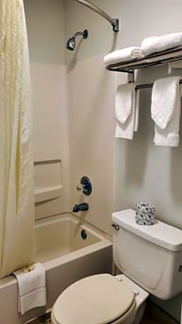 Double Room with Two Double Beds - Smoking