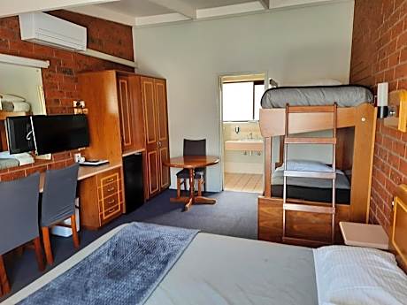 Standard Family Room