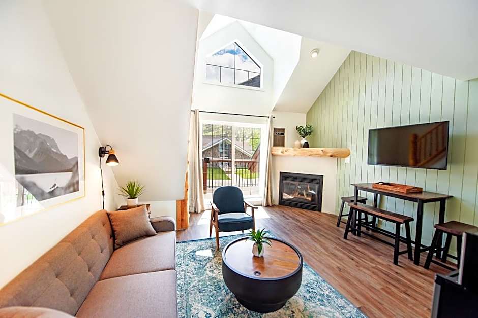 Waterton Glacier Suites