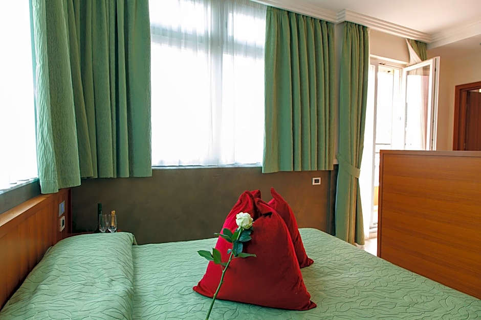 Allegroitalia Alassio Rosa