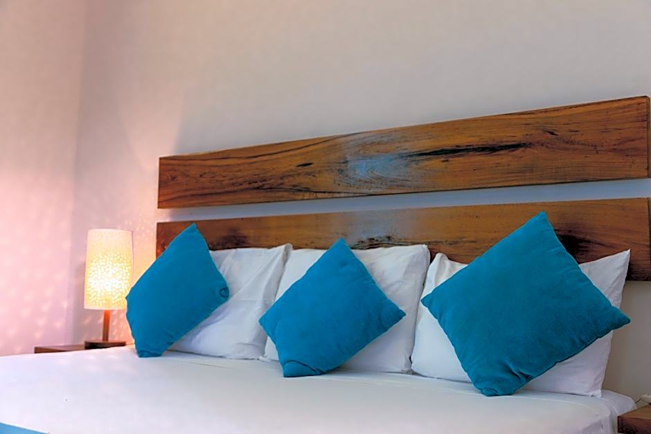 Aquastar Hotel & Apartments