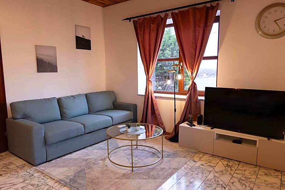 Buzál-Mórocza Pincészet és Szálláshely