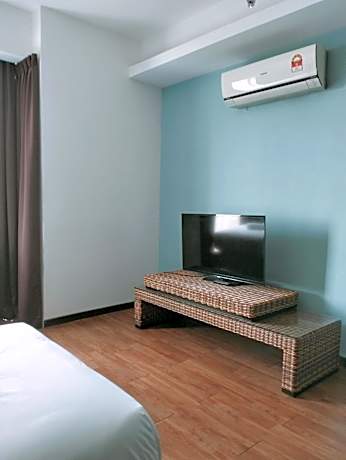 Single Room with Balcony