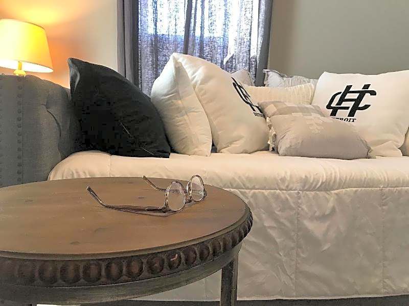 The Cochrane House Luxury Historic Inn