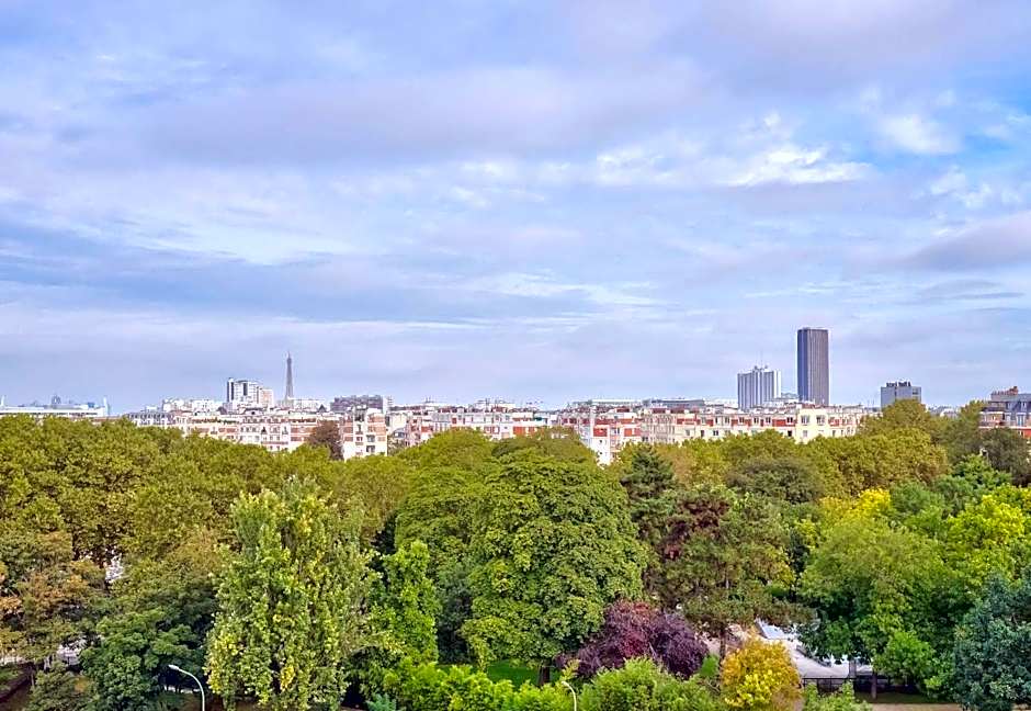 B&B HOTEL Paris Porte d'Orléans