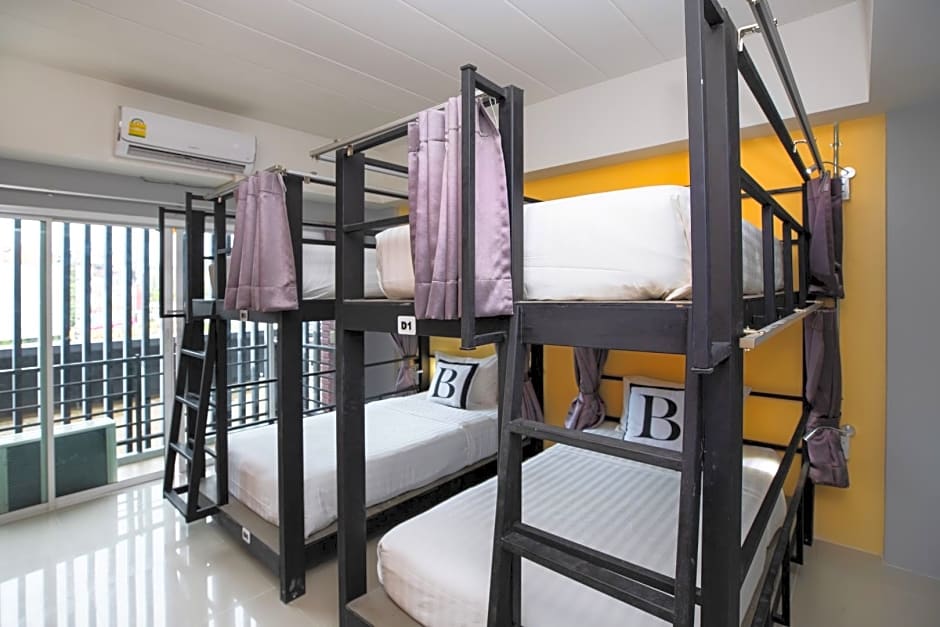 Bell Lifestyle Hostel Phuket