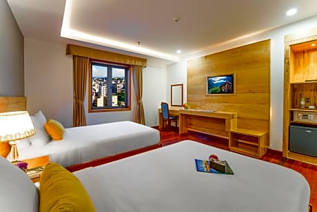 Large Double or Twin Room