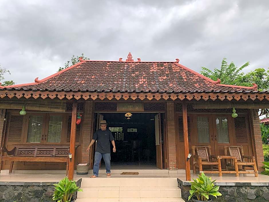 Omah Mbah Mandor by The Lavana – Sleman, MN