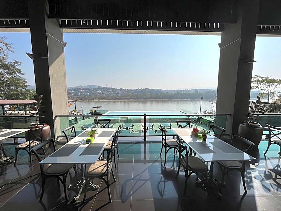 Chiangkhong Teak Garden Riverfront Onsen