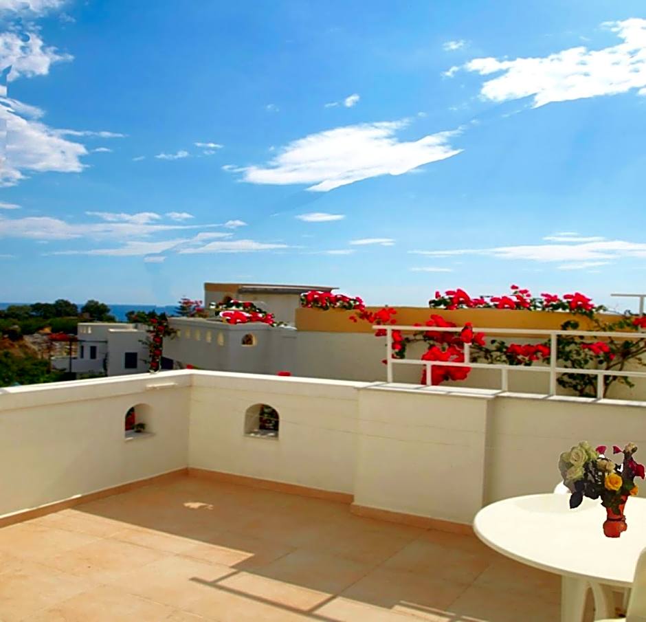 Kastro Studios Apartments