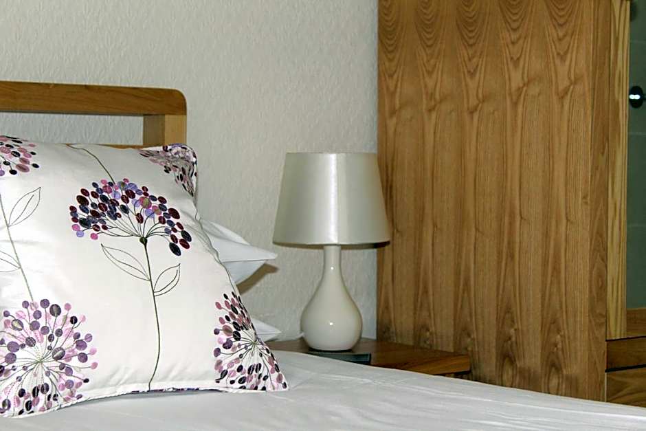 The Bay House Lake View Guest House - Adults Only