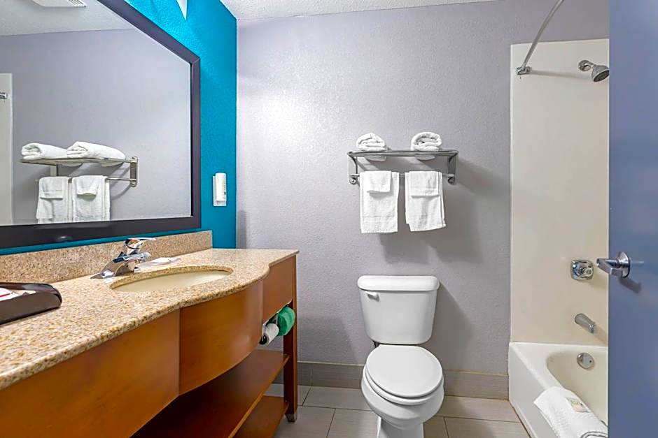 Quality Inn & Suites Edgefield