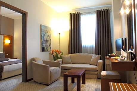 Suite Room