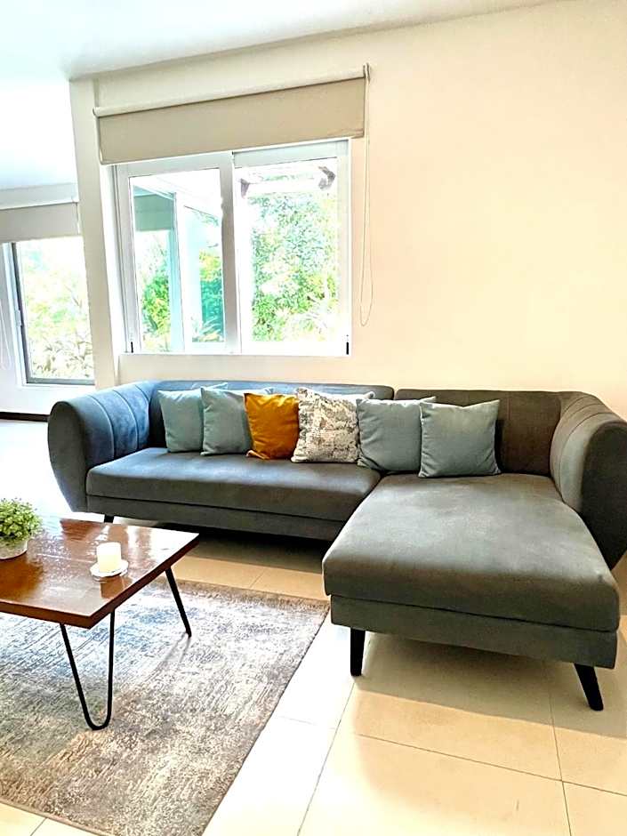 PENTHOUSE con Terraza privada super cómodo y espacioso.
